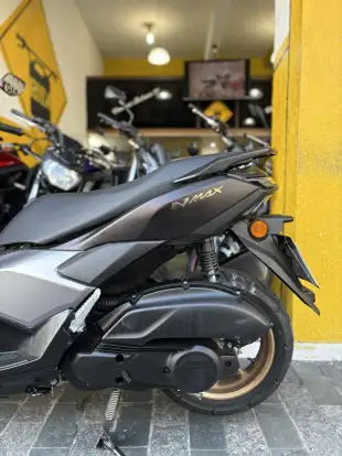 YAMAHA-NMAX CONNECTED 160 ABS-2025