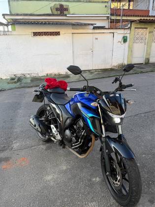 YAMAHA FZ25 FAZER ABS 