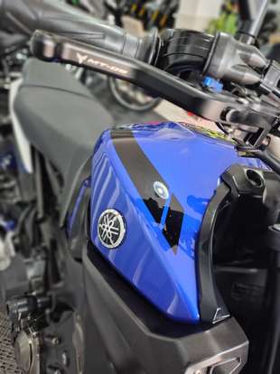 YAMAHA-MT-09-2019