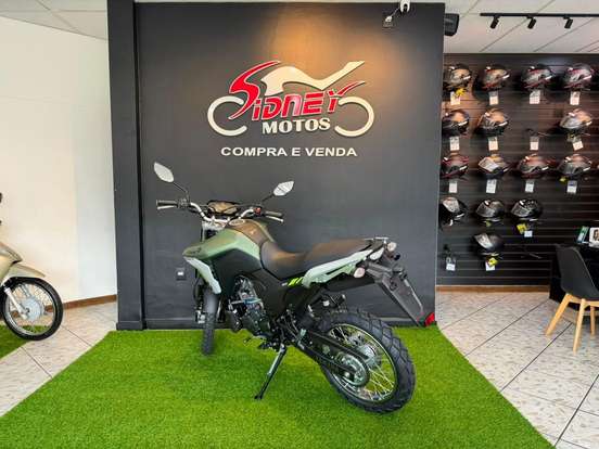 YAMAHA-XTZ 250 LANDER CONNECTED-2026