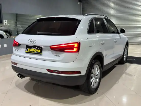 AUDI-Q3-2016