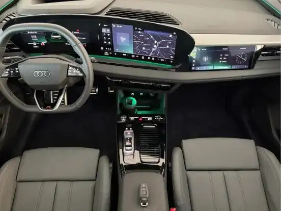 AUDI-Q6 E-TRON-100 KW ELÉTRICO PERFORMANCE BLACK QUATTRO AUDI-Q6 E-TRON-2025