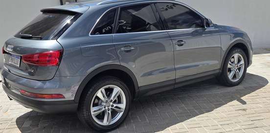 AUDI-Q3-2018