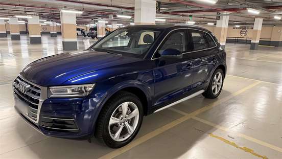 AUDI-Q5-2019