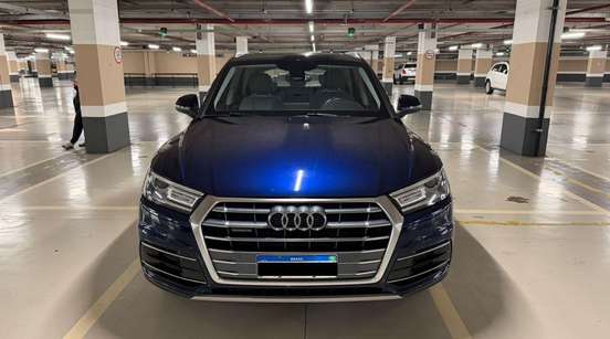 AUDI-Q5-2019