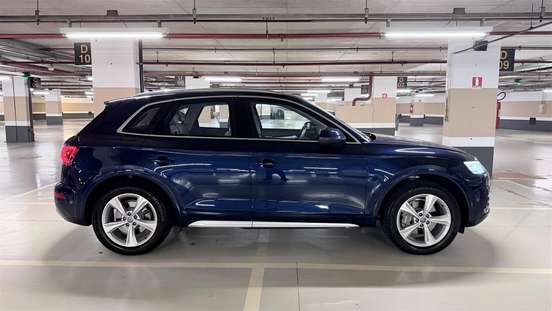 AUDI-Q5-2019