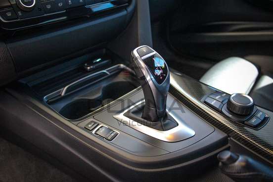 BMW-320i-2018