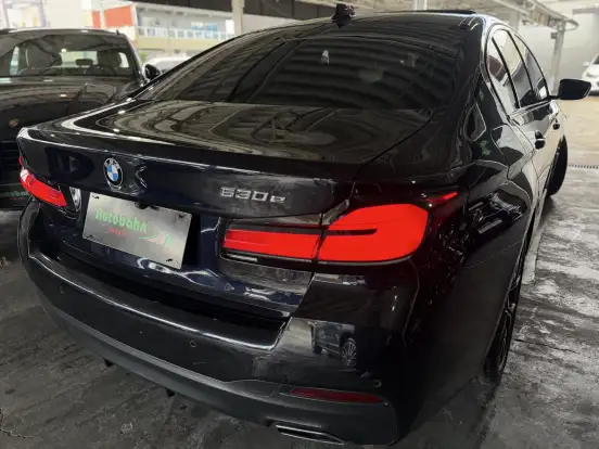 BMW-530e-2.0 16V TWINPOWER HÍBRIDO M SPORT AUTOMÁTICO BMW-530e-2022