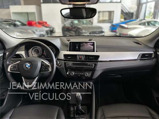 BMW-X2-2021