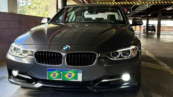 BMW-320i-2013