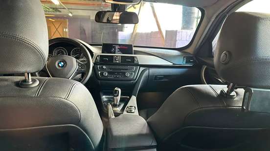 BMW-320i-2.0 GP 16V TURBO GASOLINA 4P AUTOMÁTICO BMW-320i-2013