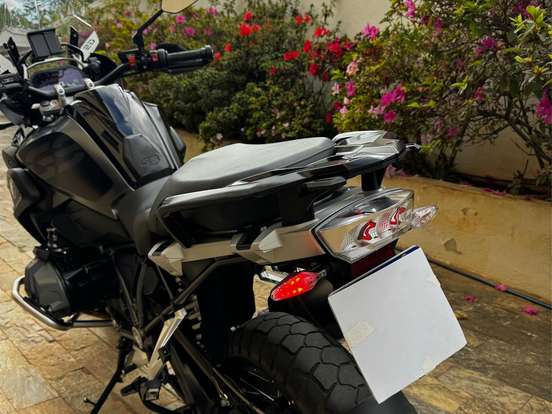 BMW-R 1250 GS PREMIUM TRIPLE BLACK BMW-R 1250 GS PREMIUM TRIPLE BLACK-2022