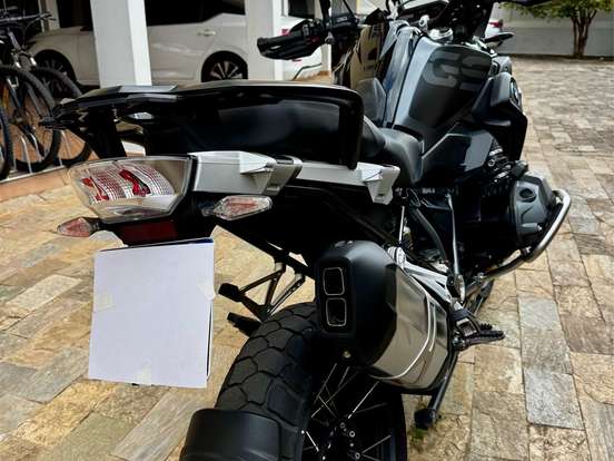 BMW-R 1250 GS PREMIUM TRIPLE BLACK BMW-R 1250 GS PREMIUM TRIPLE BLACK-2022