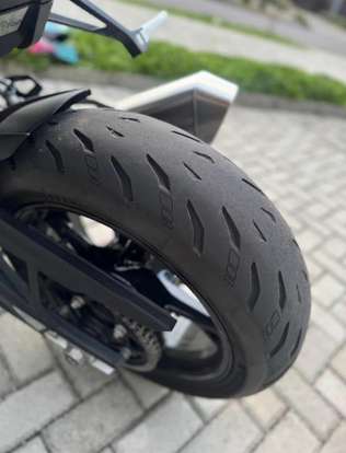 BMW-S 1000 RR-2021