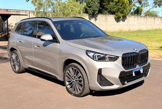 BMW-X1-2024
