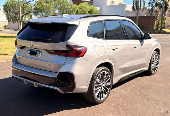 BMW-X1-2024