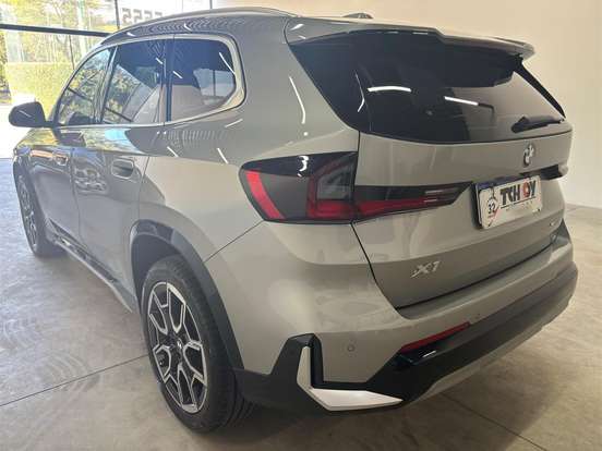 BMW-X1-2.0 16V TURBO GASOLINA SDRIVE20I X-LINE STEPTRONIC BMW-X1-2023