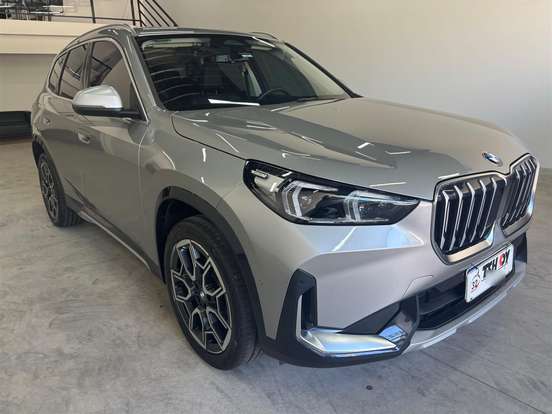 BMW-X1-2.0 16V TURBO GASOLINA SDRIVE20I X-LINE STEPTRONIC BMW-X1-2023