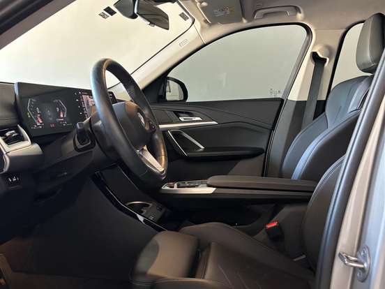 BMW-X1-2.0 16V TURBO GASOLINA SDRIVE20I X-LINE STEPTRONIC BMW-X1-2023