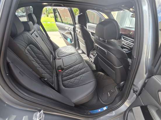 BMW-X5-3.0 I6 TURBO HÍBRIDO XDRIVE50E M SPORT AUTOMÁTICO BMW-X5-2024