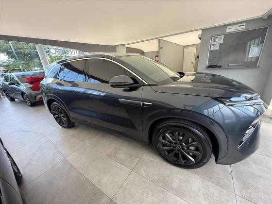 BYD ATTO 8 1.5 TURBO PHEV AWD AUTOMÁTICO