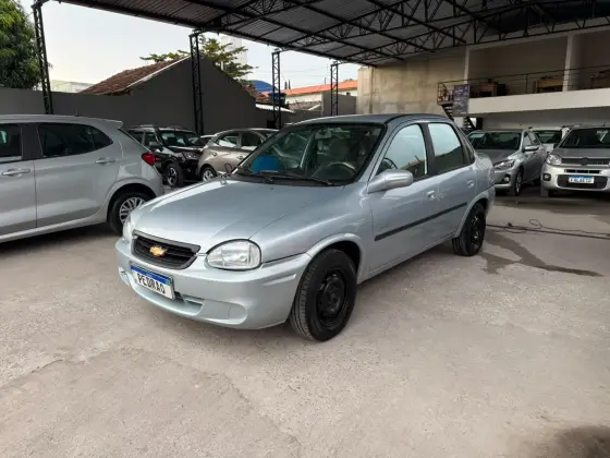 CHEVROLET CORSA 1.0 MPFI CLASSIC SEDAN SPIRIT 8V FLEX 4P MANUAL CHEVROLET CORSA 1.0 MPFI CLASSIC SEDAN SPIRIT 8V FLEX 4P MANUAL