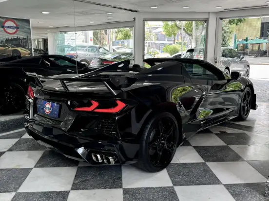 CHEVROLET-CORVETTE-6.2 V8 LT3 GASOLINA STINGRAY CONVERSIVEL AUTOMÁTICO CHEVROLET-CORVETTE-2021