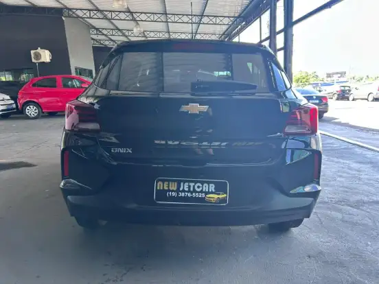 CHEVROLET-ONIX-2021