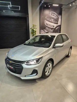 CHEVROLET ONIX 1.0 TURBO FLEX PLUS PREMIER AUTOMÁTICO CHEVROLET ONIX 1.0 TURBO FLEX PLUS PREMIER AUTOMÁTICO