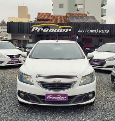 CHEVROLET-ONIX-2014