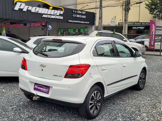 CHEVROLET-ONIX-1.4 MPFI LTZ 8V FLEX 4P MANUAL CHEVROLET-ONIX-2014