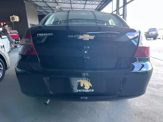 CHEVROLET-PRISMA-2008