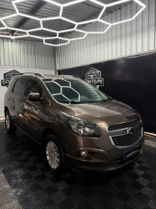 CHEVROLET SPIN 1.8 LT 8V FLEX 4P MANUAL CHEVROLET SPIN 1.8 LT 8V FLEX 4P MANUAL
