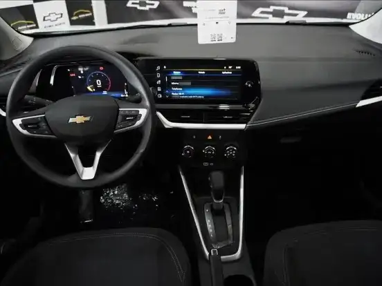 CHEVROLET-TRACKER-2025