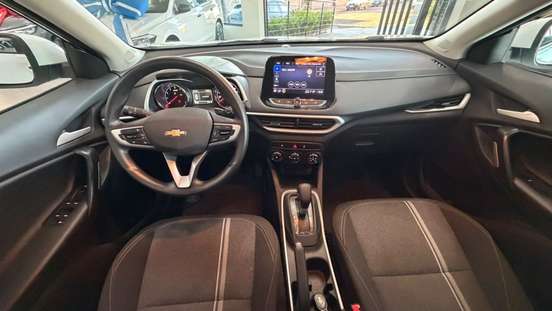 CHEVROLET-TRACKER-2024
