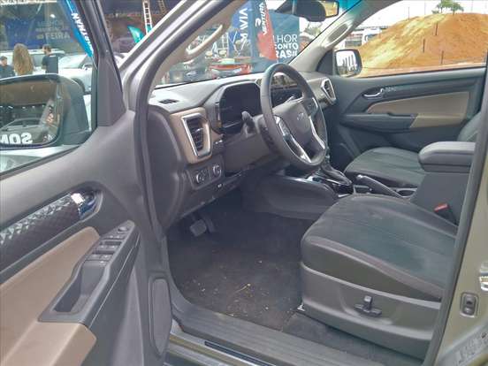 CHEVROLET-TRAILBLAZER-2.8 16V TURBO DIESEL HIGH COUNTRY 7L 4X4 AUTOMÁTICO CHEVROLET-TRAILBLAZER-2025
