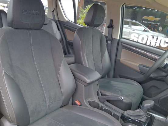 CHEVROLET-TRAILBLAZER-2025