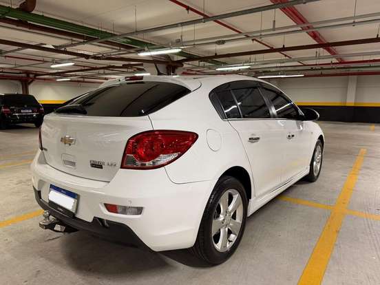 CHEVROLET-CRUZE-2012