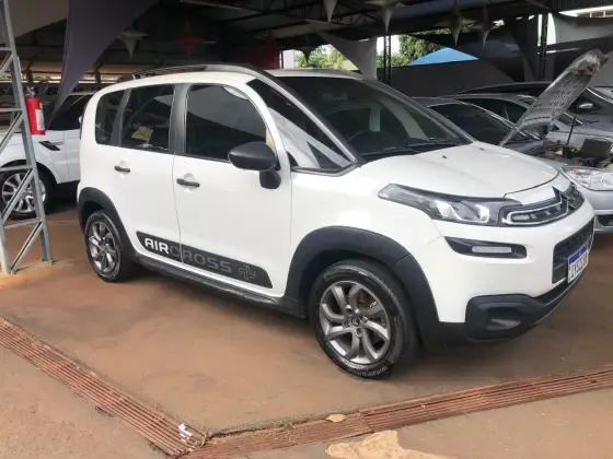 CITROËN AIRCROSS 1.6 LIVE 16V FLEX 4P AUTOMÁTICO CITROËN AIRCROSS 1.6 LIVE 16V FLEX 4P AUTOMÁTICO