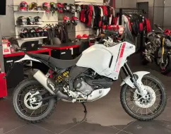 DUCATI DESERT X DUCATI DESERT X