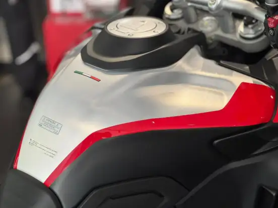 DUCATI-MULTISTRADA 1200 V4 RALLY ADVENTURE-2025