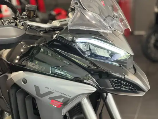 DUCATI-MULTISTRADA 1200 V4 S-2025