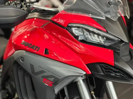 DUCATI-MULTISTRADA 1200 V4 S DUCATI-MULTISTRADA 1200 V4 S-2025
