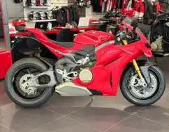 DUCATI PANIGALE V4 S DUCATI PANIGALE V4 S