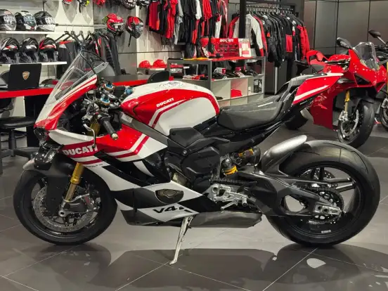 DUCATI-PANIGALE V4 TRICOLORE DUCATI-PANIGALE V4 TRICOLORE-2025