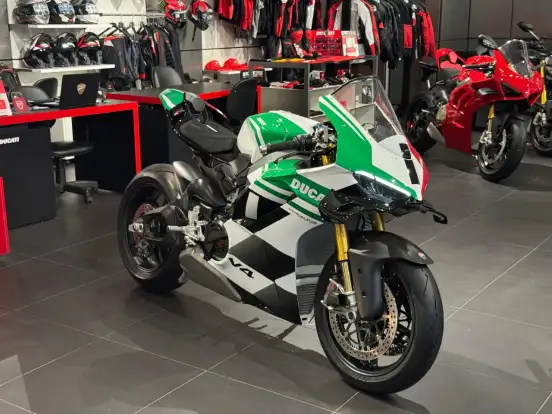 DUCATI-PANIGALE V4 TRICOLORE DUCATI-PANIGALE V4 TRICOLORE-2025