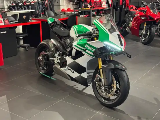 DUCATI-PANIGALE V4 TRICOLORE DUCATI-PANIGALE V4 TRICOLORE-2025