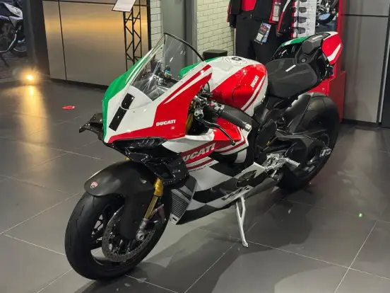 DUCATI-PANIGALE V4 TRICOLORE DUCATI-PANIGALE V4 TRICOLORE-2025