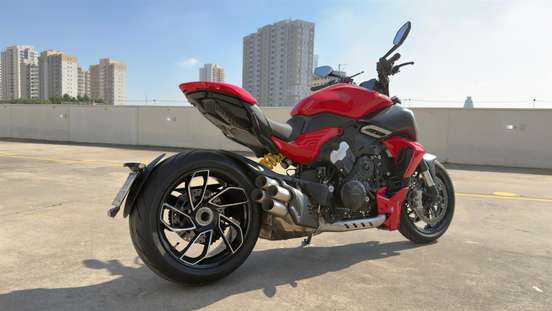 DUCATI-DIAVEL V4 DUCATI-DIAVEL V4-2025