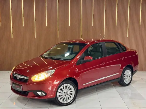 FIAT GRAND SIENA 1.6 MPI ESSENCE 16V FLEX 4P MANUAL FIAT GRAND SIENA 1.6 MPI ESSENCE 16V FLEX 4P MANUAL